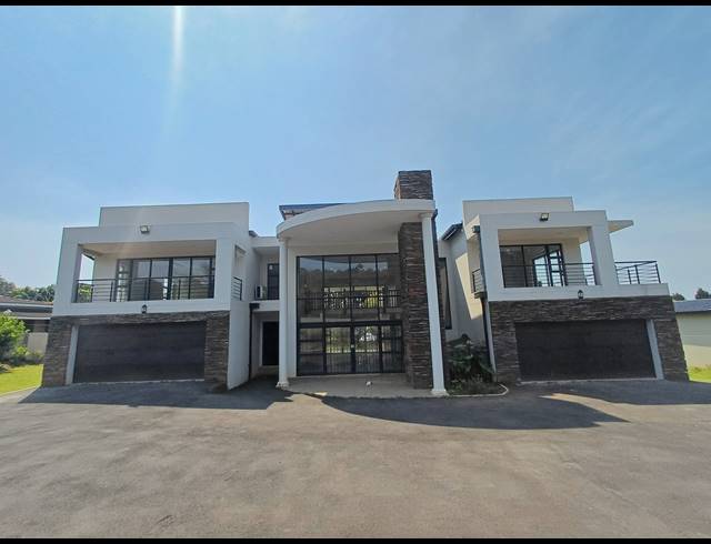 5 BEDROOM HOUSE FOR SALE IN HILTON GARDENS